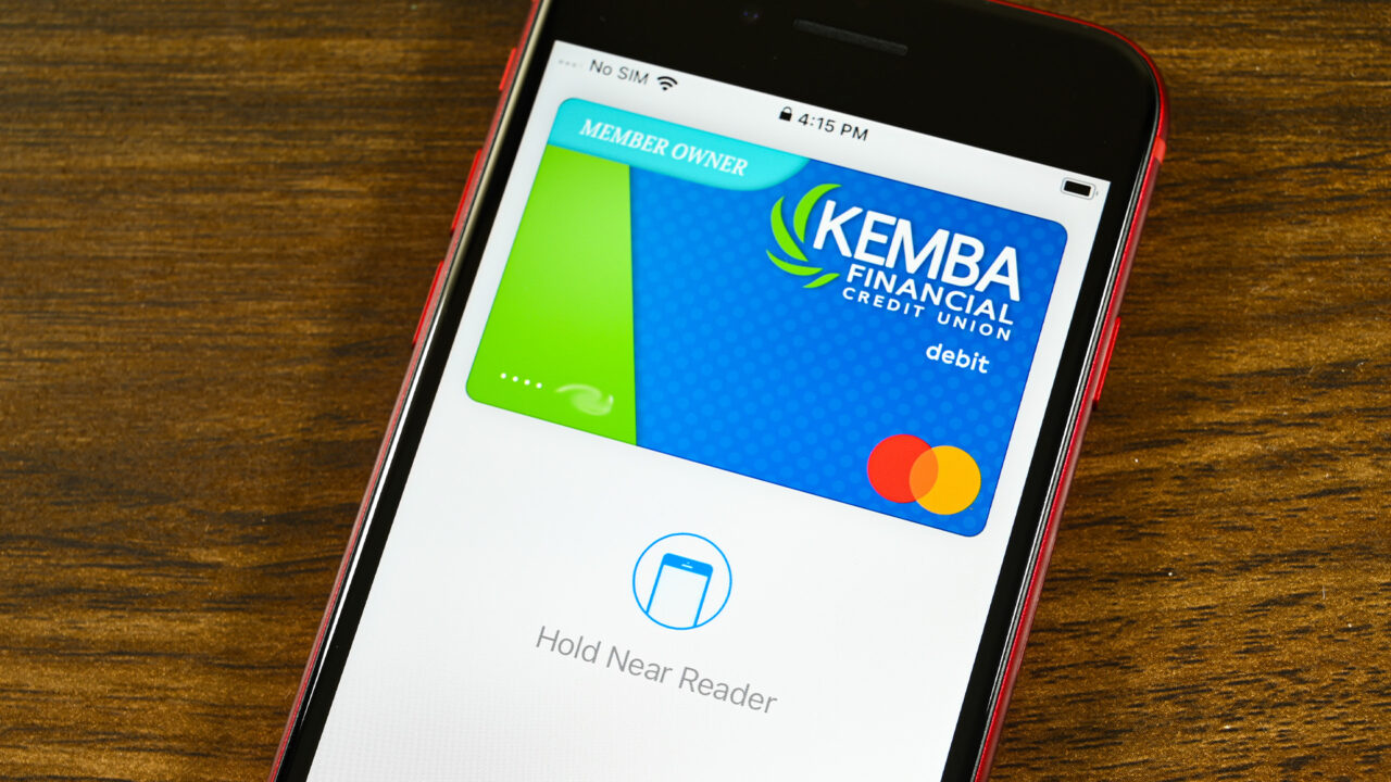 Should you use apple pay visa tokens android pay or bitcoin