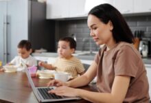 Build passion based business thrive lori taylor produce moms